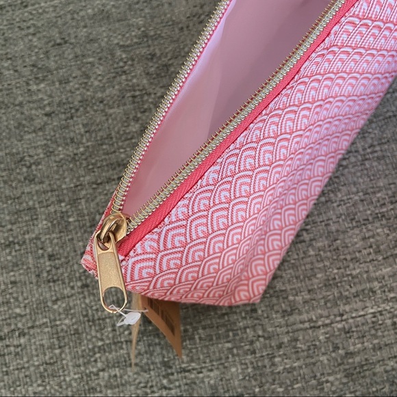 LOUISE. C COLLECTION PINK ZIPPER POUCH/COSMETIC BAG/MAKEUP BAG, PINK, BNWT - Picture 4 of 5